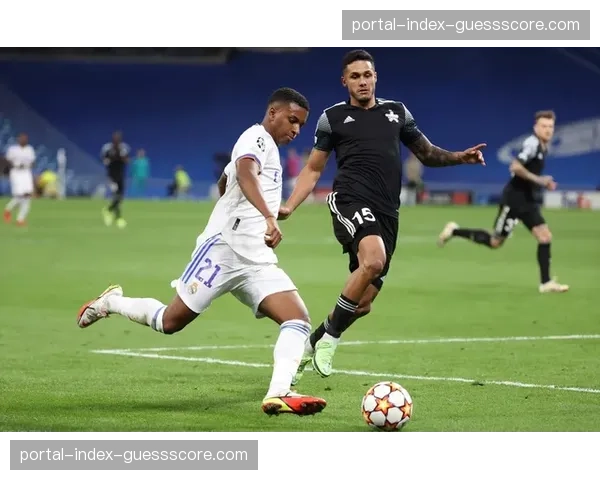 维尼修斯独家专访：谈论在伯纳乌的成长与欧冠雄心